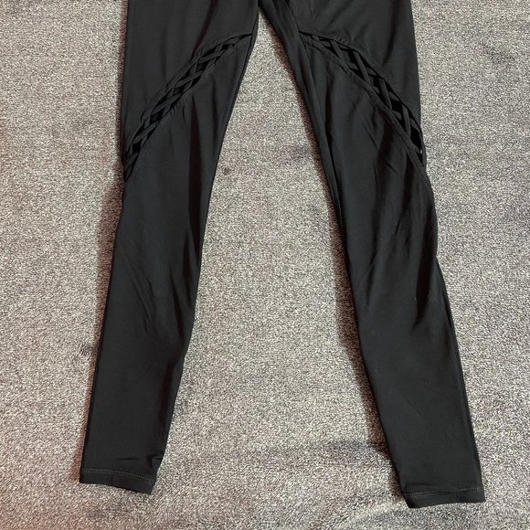 Forever 21 Black leggings, Small - Picture 3 of 4